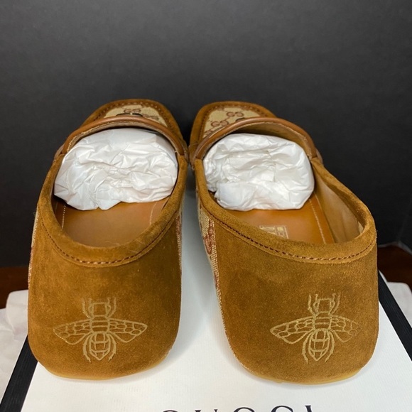 Gucci supreme bee loafer 🐝 - Picture 3 of 9